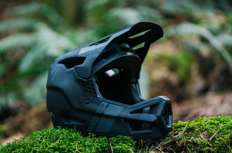 7iDP release two new Project.23 full face helmets | off-road.cc